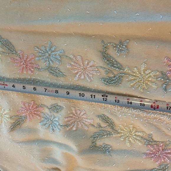 1960’sValentina Ltd beaded cardigan. - Picture 9 of 13